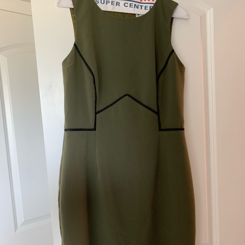 Ava Aiden dress